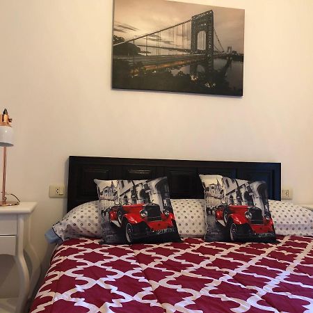 Precioso Apartamento Fina La Caprichosa En Centro De Mondariz Extérieur photo