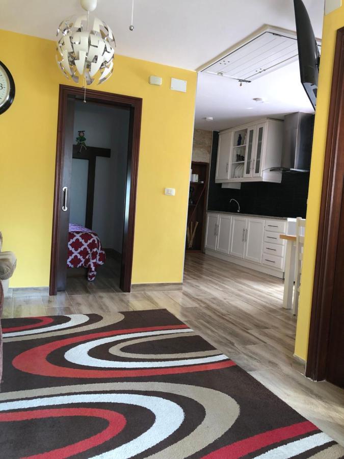 Precioso Apartamento Fina La Caprichosa En Centro De Mondariz Extérieur photo