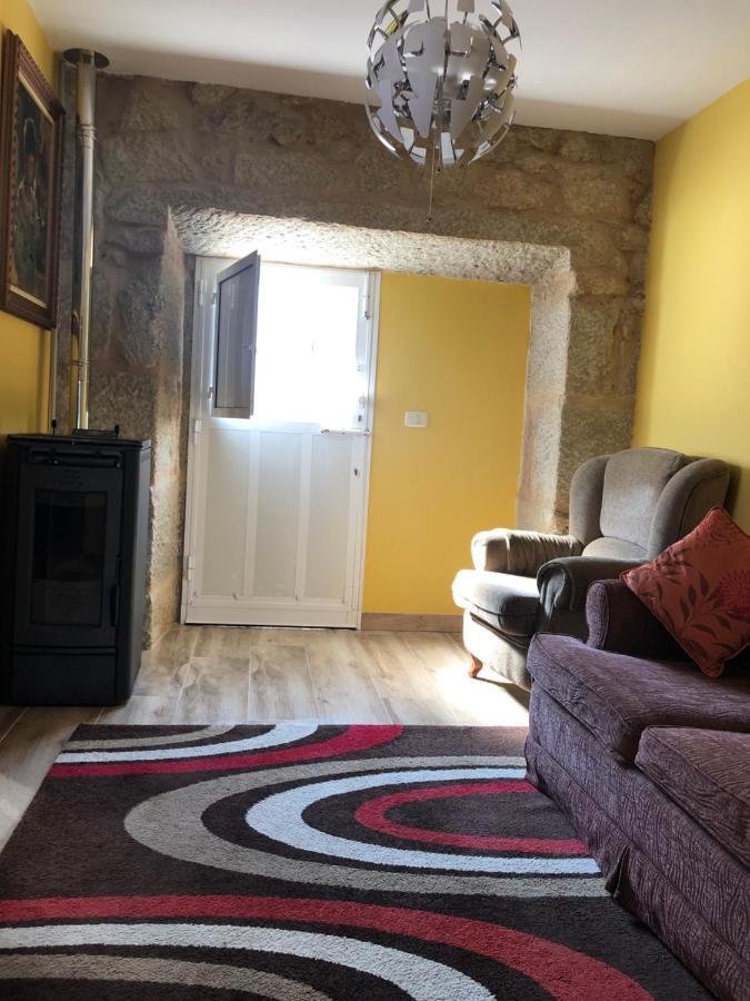 Precioso Apartamento Fina La Caprichosa En Centro De Mondariz Extérieur photo